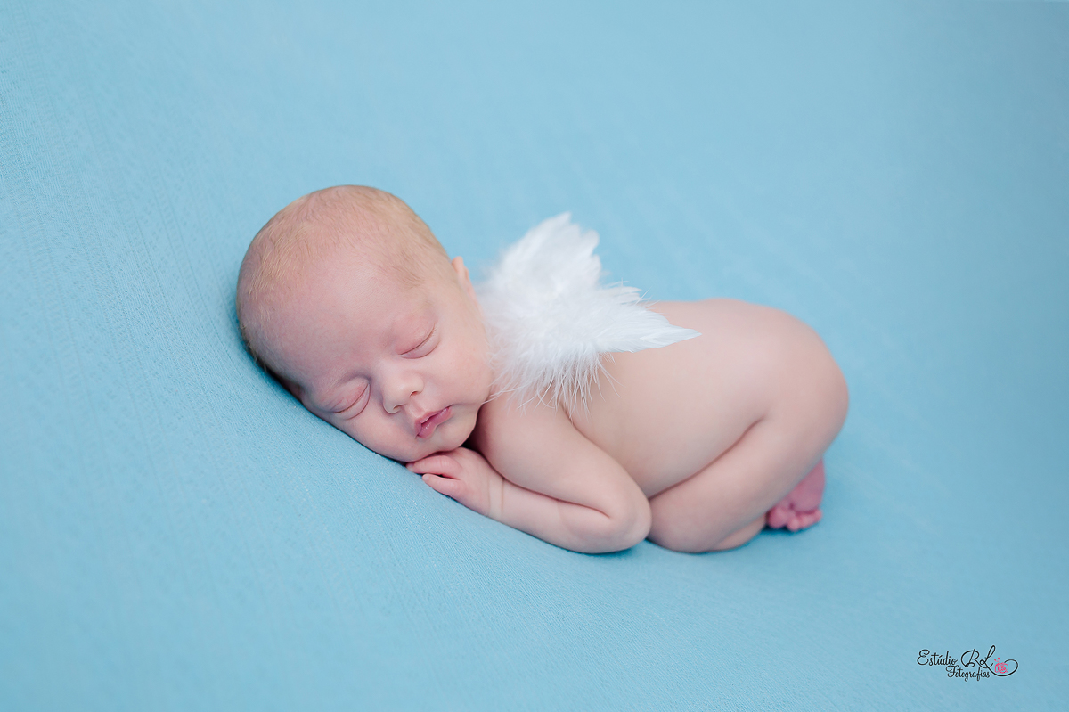 A mamãe queria tanto o Gustavo de anjinho no ensaio