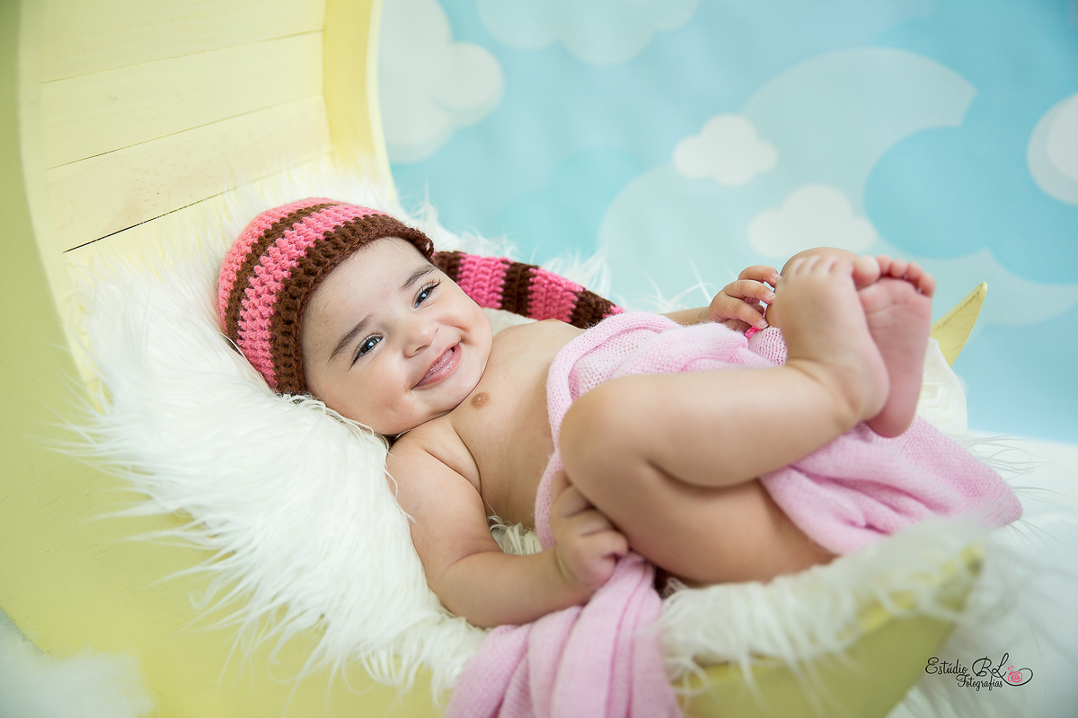 Ensaio de acompanhamento de 3 meses Alice Vitória