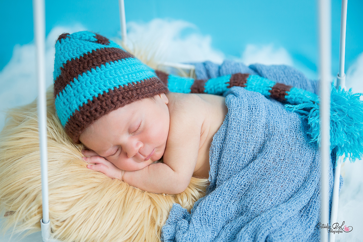 Ensaio newborn com balão