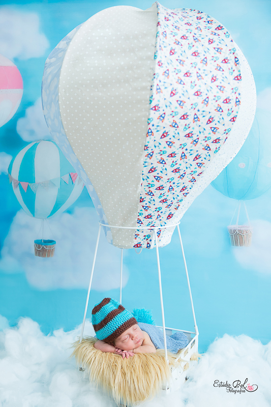 Ensaio newborn com balão