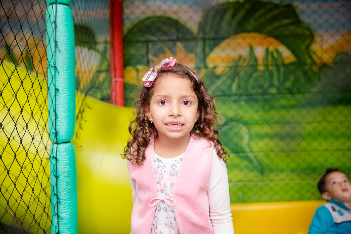 Aniversário de 6 aninho da Larissa nos Buffet na Floresta