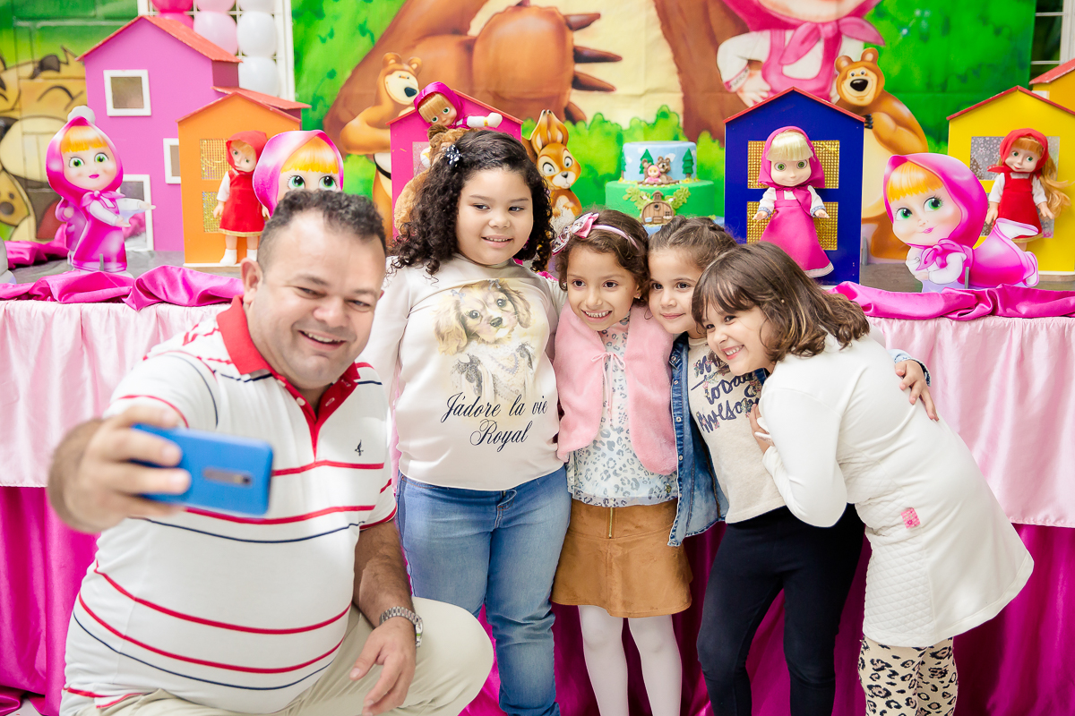 Aniversário de 6 aninho da Larissa nos Buffet na Floresta