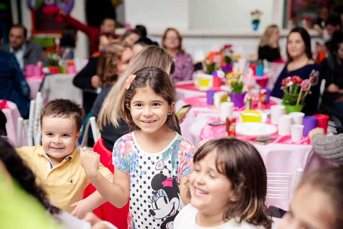 Aniversário de 6 aninho da Larissa nos Buffet na Floresta