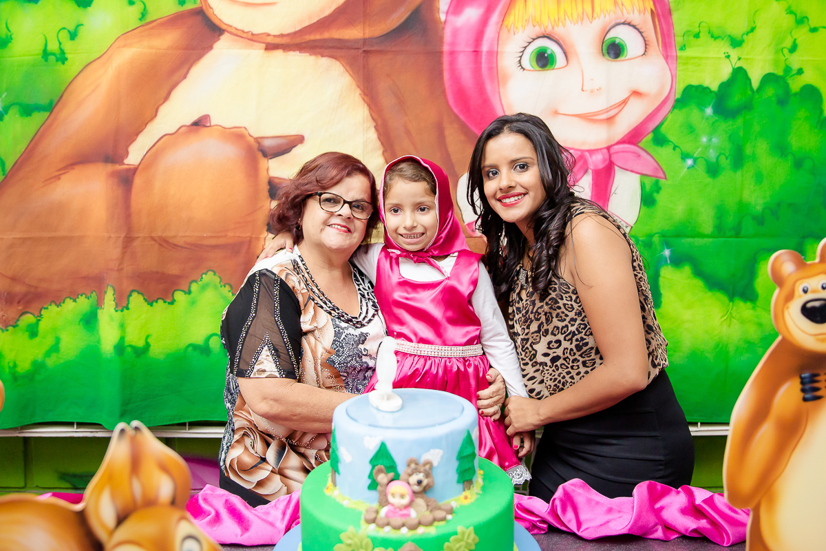 Aniversário de 6 aninho da Larissa nos Buffet na Floresta