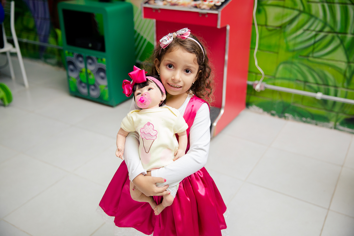 Aniversário de 6 aninho da Larissa nos Buffet na Floresta