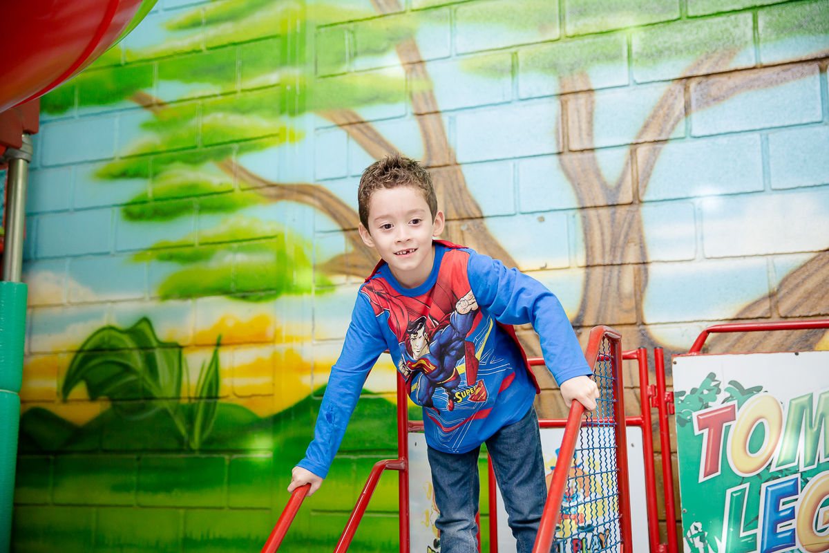 Aniversário de 6 aninho da Larissa nos Buffet na Floresta