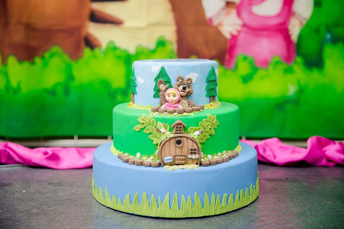 Aniversário de 6 aninho da Larissa nos Buffet na Floresta