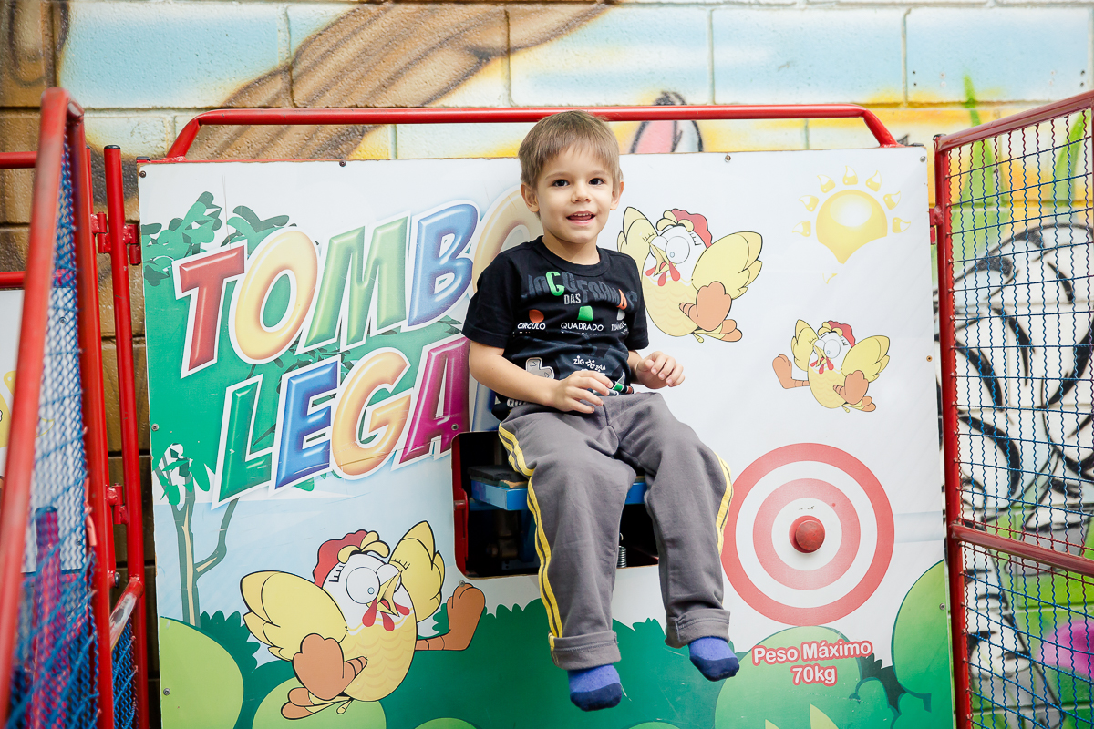 Aniversário de 6 aninho da Larissa nos Buffet na Floresta