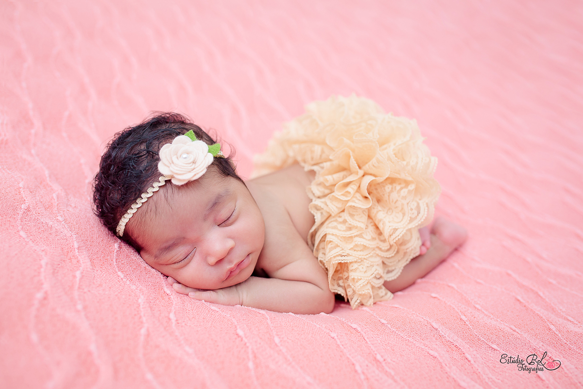 Ensaio recém nascido (newbor) 