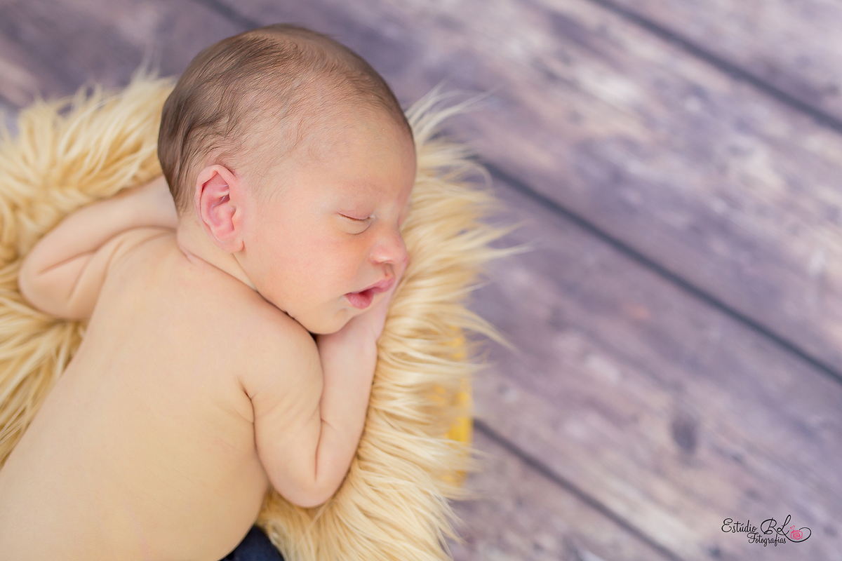 Ensaio recém nascido (newborn ) 