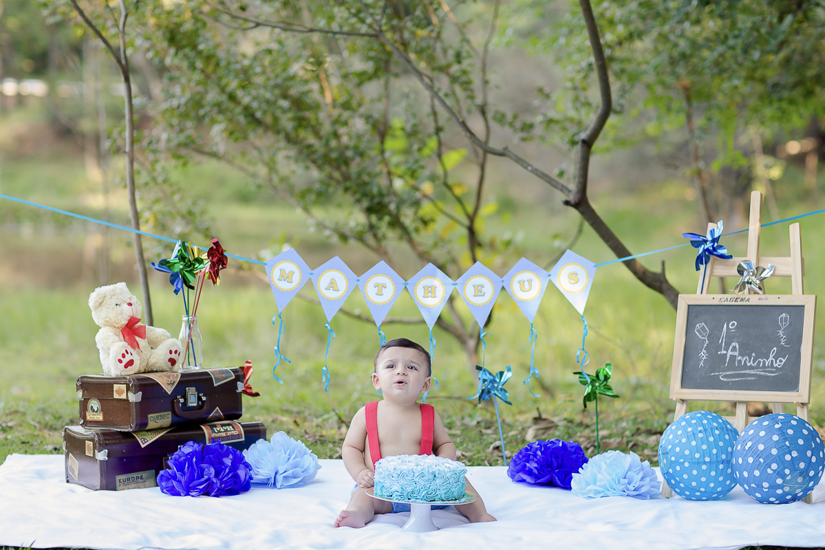ensaio smash the cake mateus, papai e mamãe estúdio rl fotografias Sorocaba São Paulo brasil_
