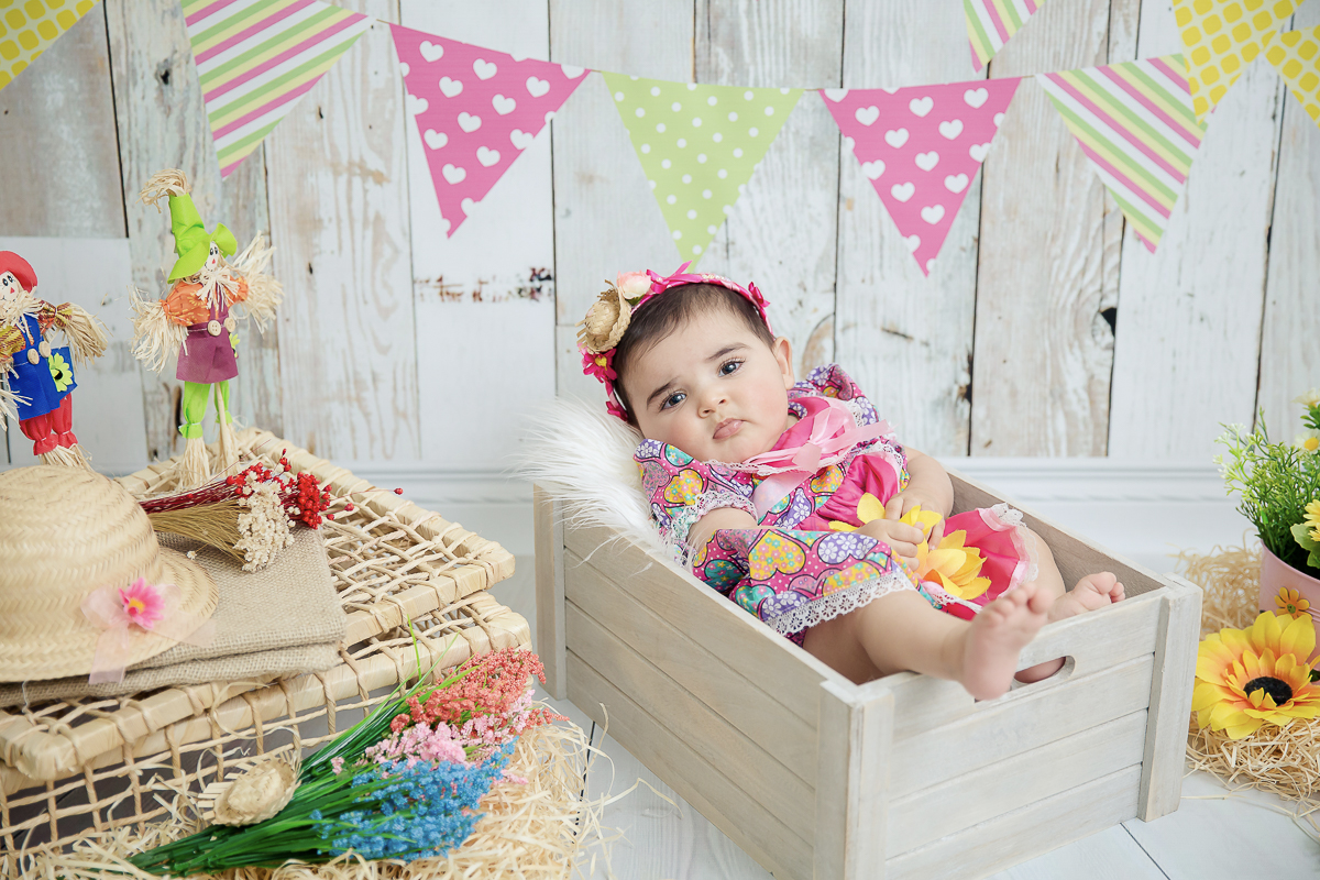 ensaio Alice Vitória 6 meses, caipirinha na festa junina