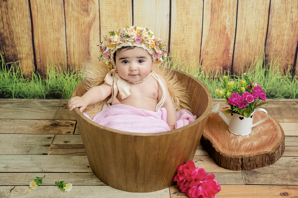 ensaio Alice Vitória 6 meses, florzinha no jardim