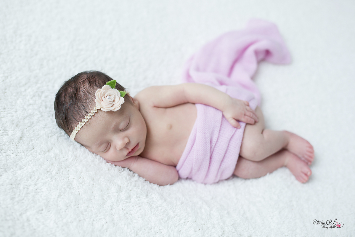 Ensaio newborn Valentina 17 dias