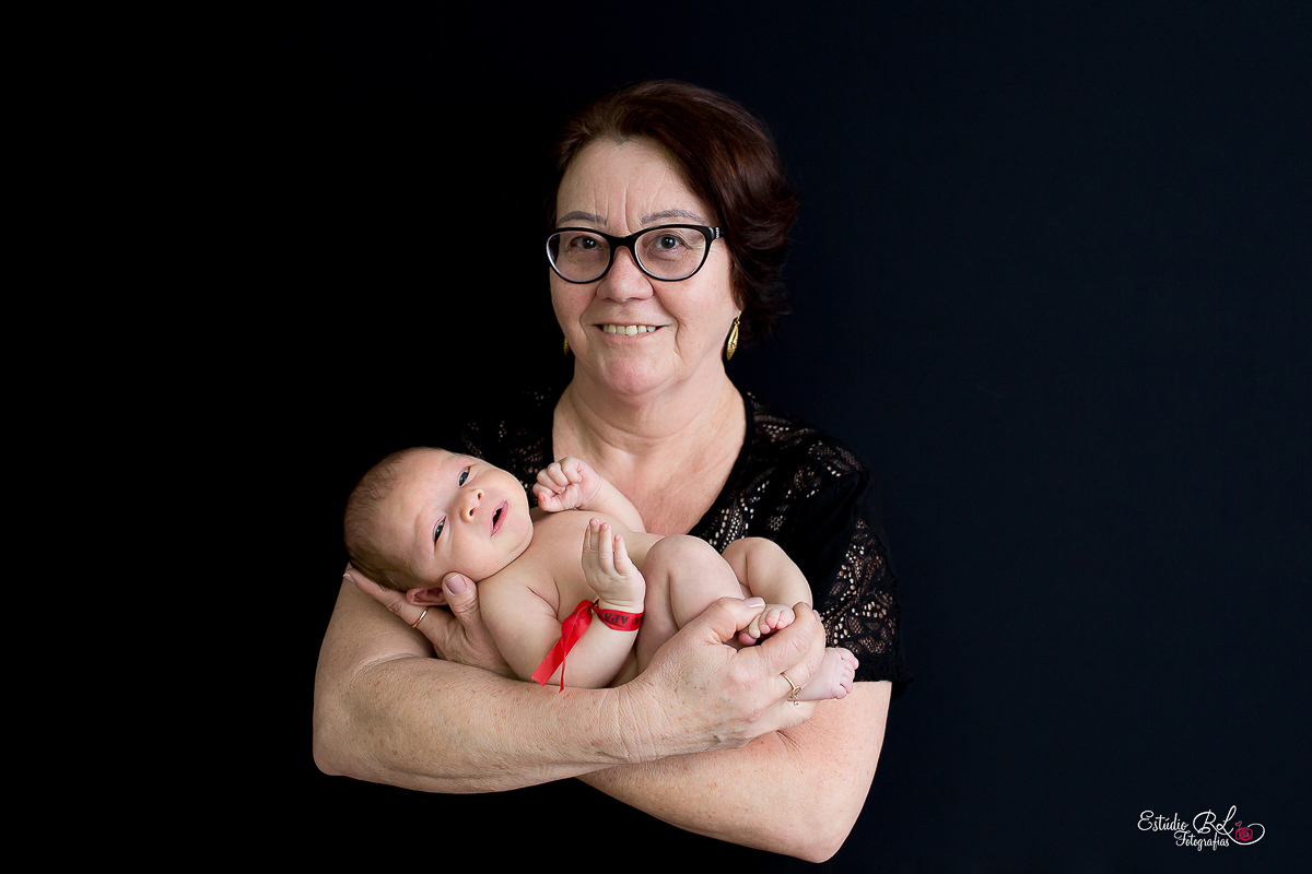 Ensaio Newborn Benjamim, sessão recém nascido, papai e mamãe irmãozinho, vovós familia