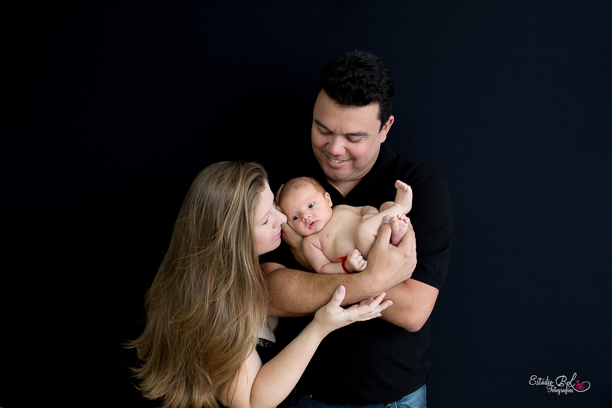 Ensaio Newborn Benjamim, sessão recém nascido, papai e mamãe irmãozinho, vovós familia