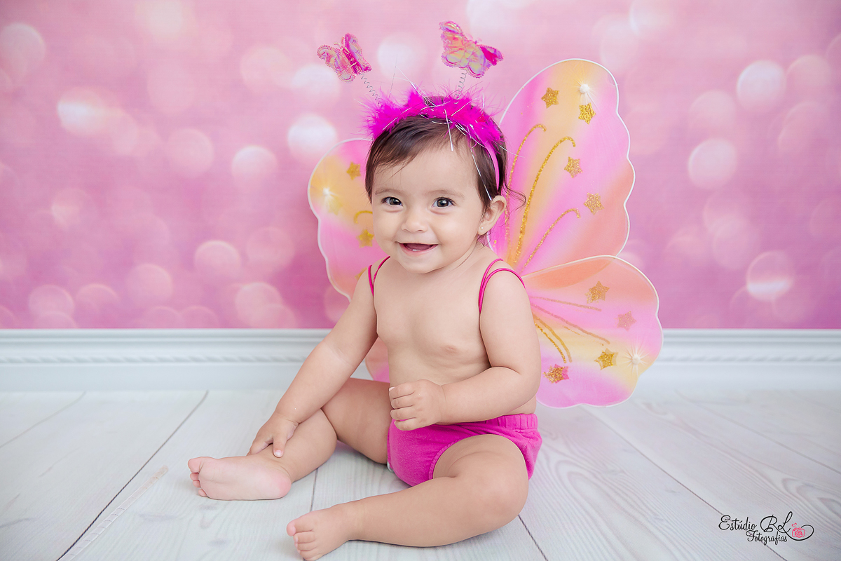 Mirela 9 meses borboletinha linda