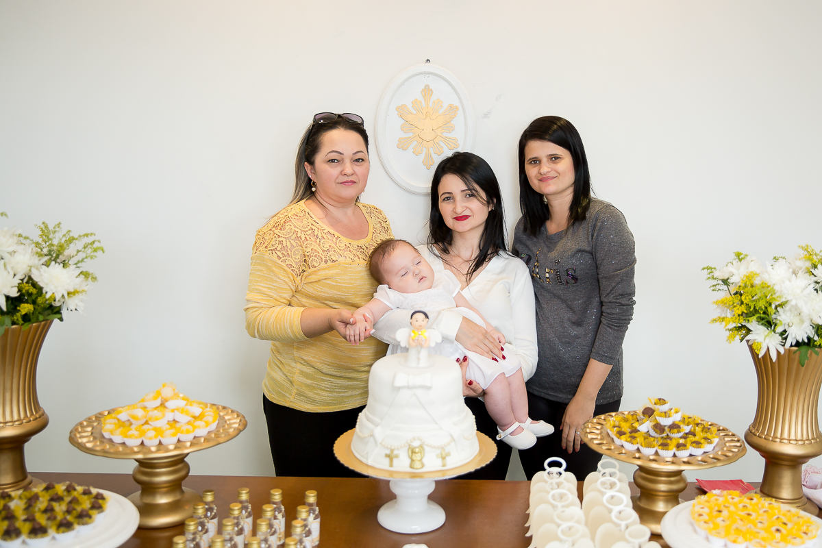 batizado da pequena Yanne foi realizado em na Igreja Nossa Senhora de Fatima