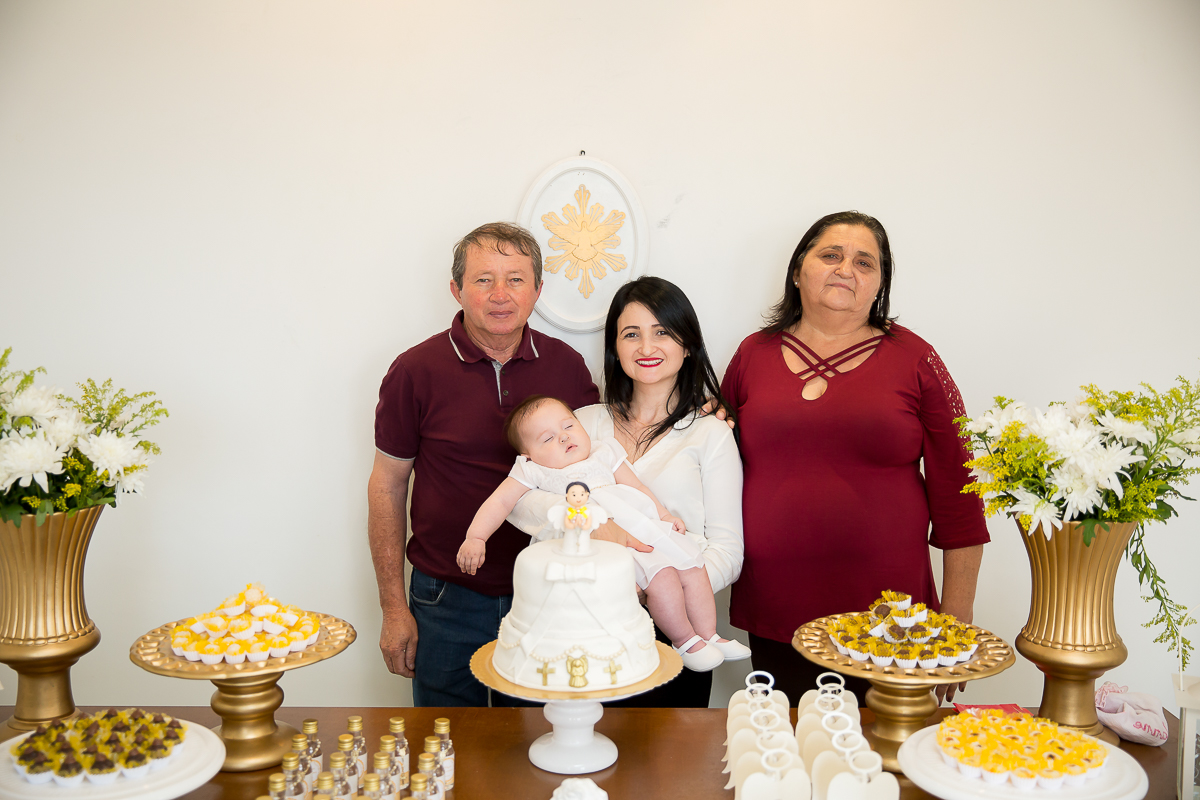 batizado da pequena Yanne foi realizado em na Igreja Nossa Senhora de Fatima