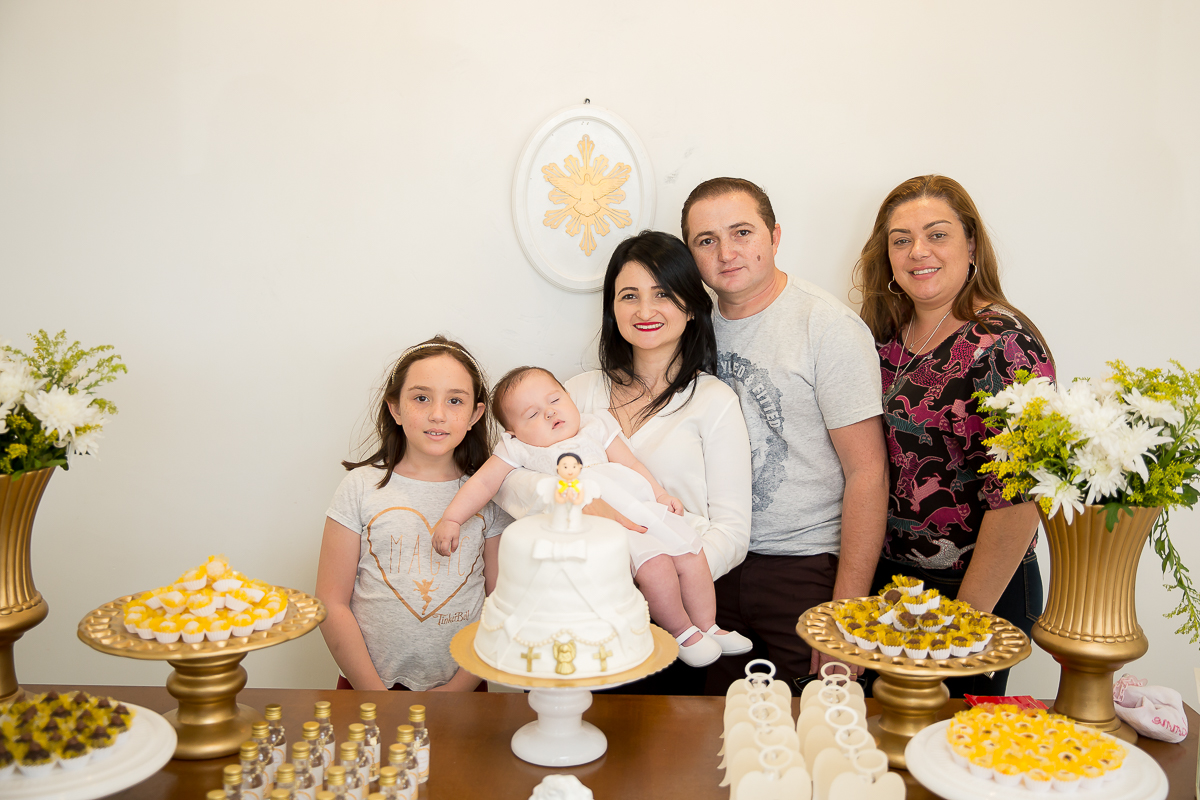 batizado da pequena Yanne foi realizado em na Igreja Nossa Senhora de Fatima
