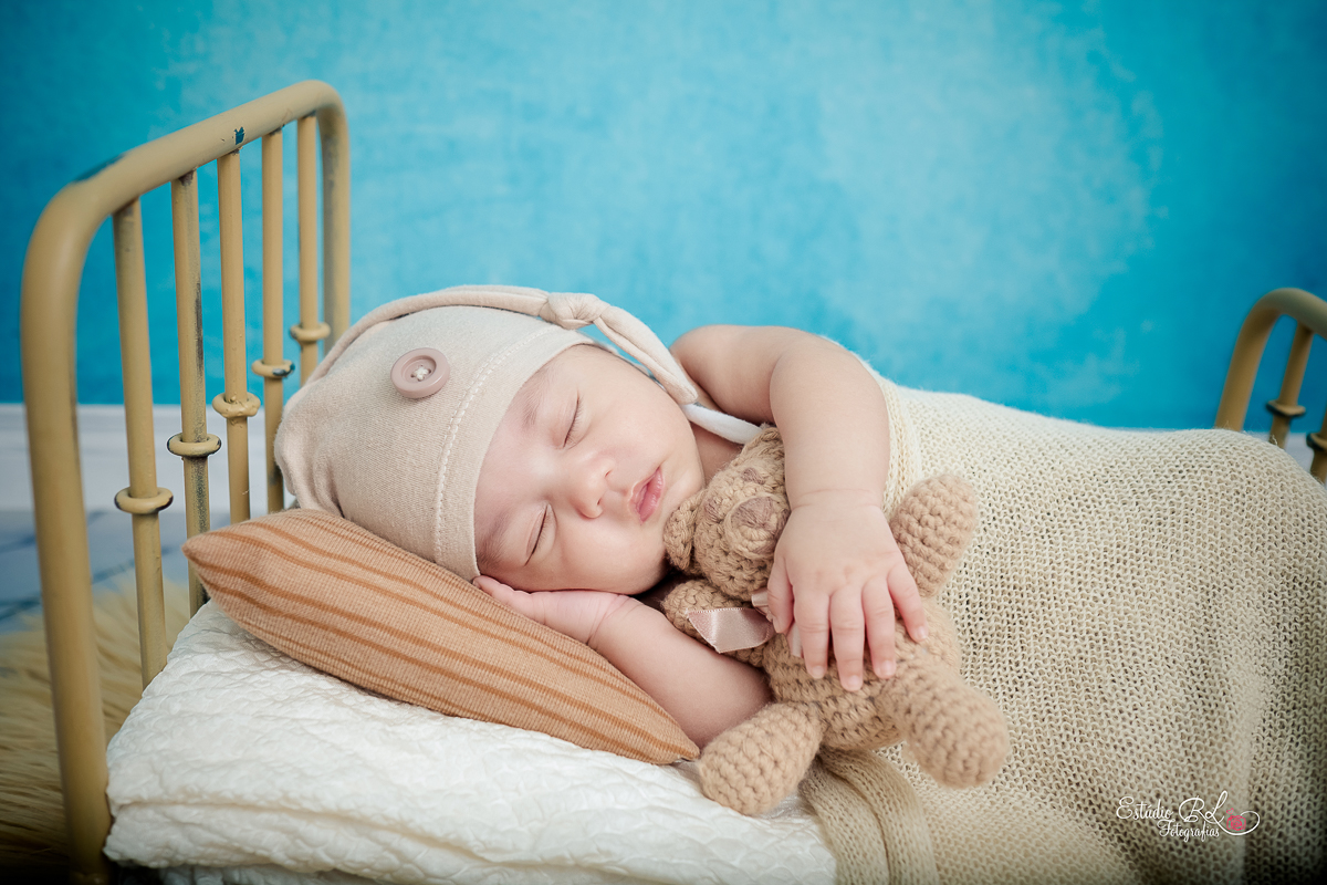 Agora vocês vão poder acompanhar o crescimento do Samuel por aqui…  Nestas fotos ele estava com 2 meses de vida