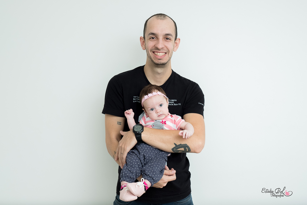 Helena 3 meses com o papai