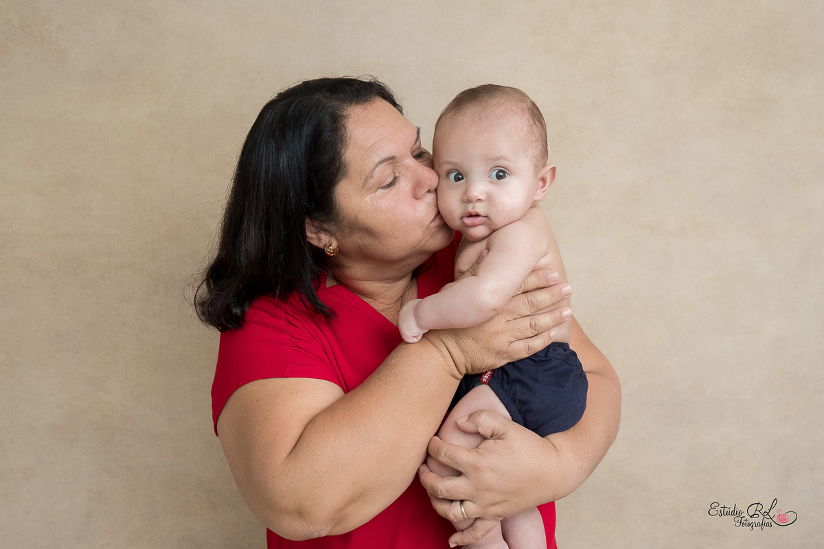 O gatinho Guilherme, está com 3 meses de pura fofura