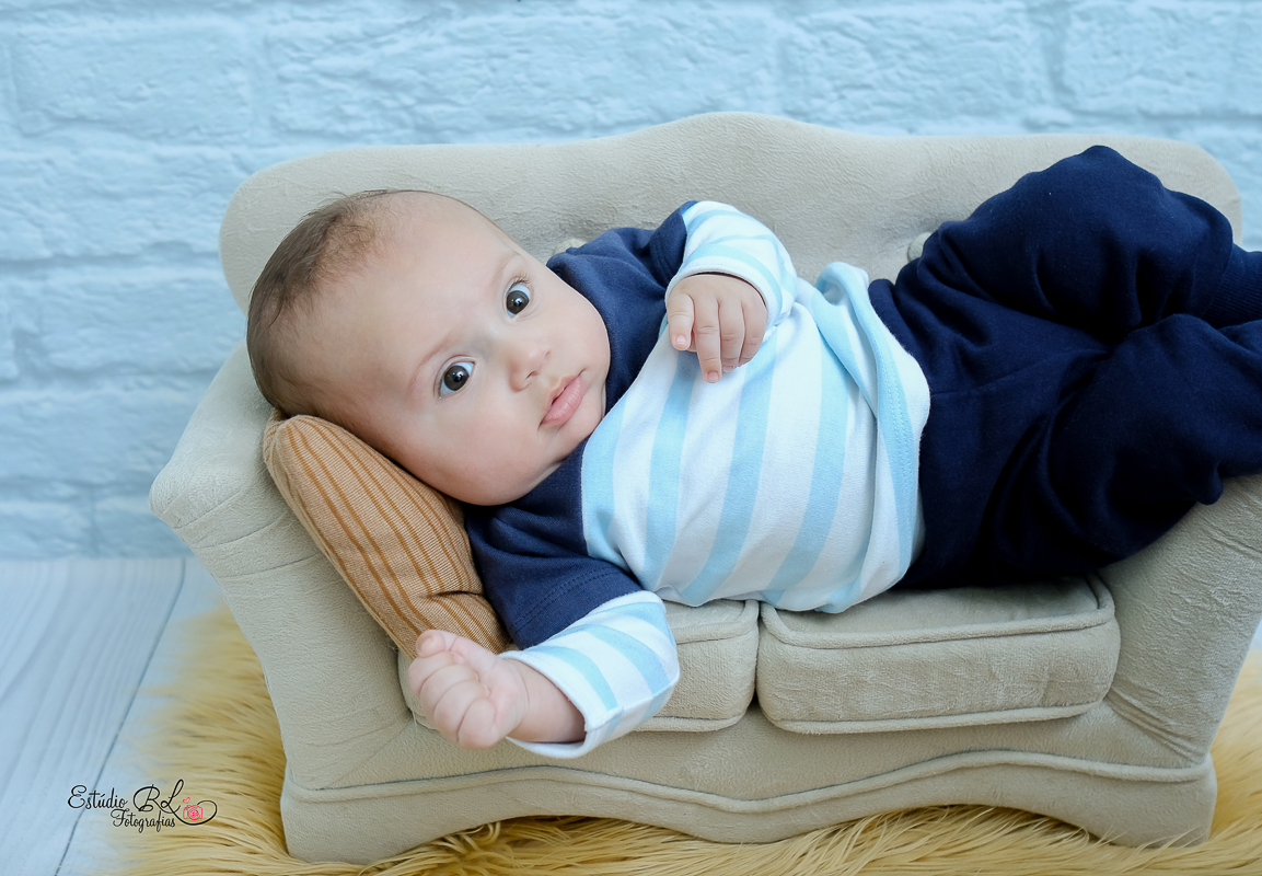 O gatinho Guilherme, está com 3 meses de pura fofura