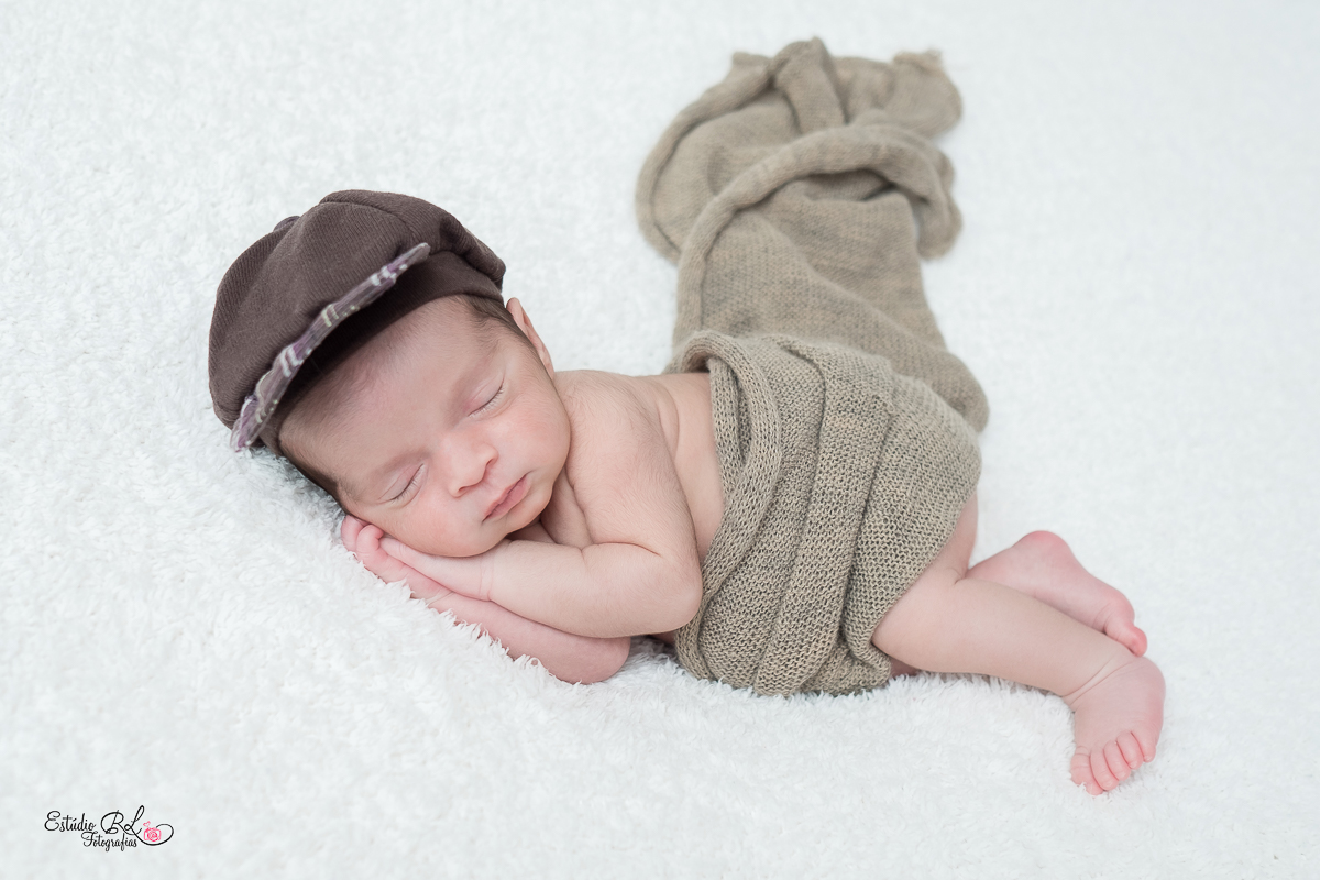 sessão newborn Benício 18 dias