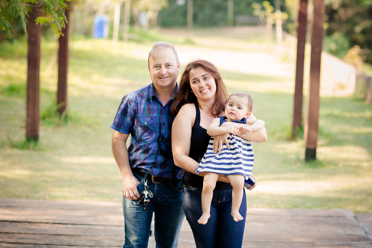 A princesinha Ayla completou seu primeiro aninho.  Então nada melhor que o ensaio Smash the Cake para comemorar.