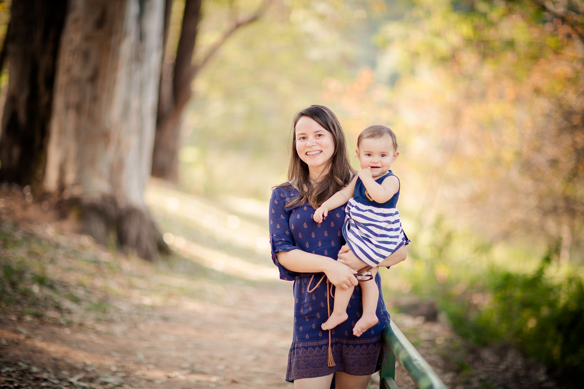 A princesinha Ayla completou seu primeiro aninho.  Então nada melhor que o ensaio Smash the Cake para comemorar.