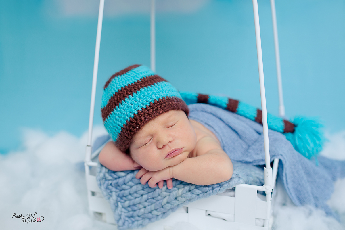 O Pedro é um bebezão lindo! com 14 dias encheu nosso estúdio de amor!