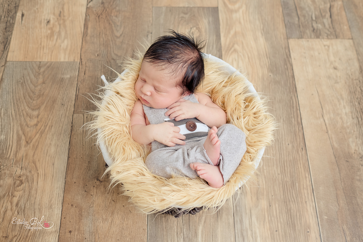 O Pedro é um bebezão lindo! com 14 dias encheu nosso estúdio de amor!