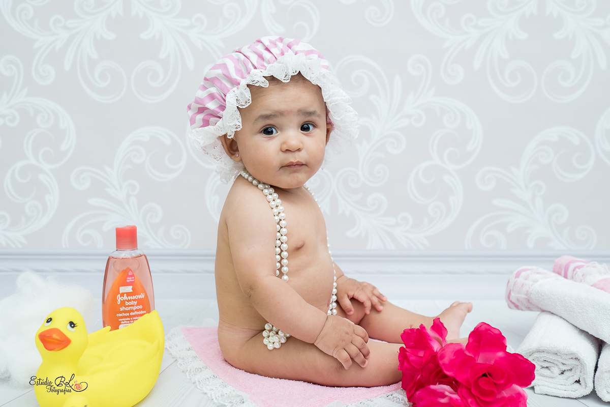 Pensem em um sorriso contagiante? Sim, o da Manu em seu ensaio de acompanhamento de 6 meses!

Ela continua ficando a cada dia mais linda, uma fofura de bebê    