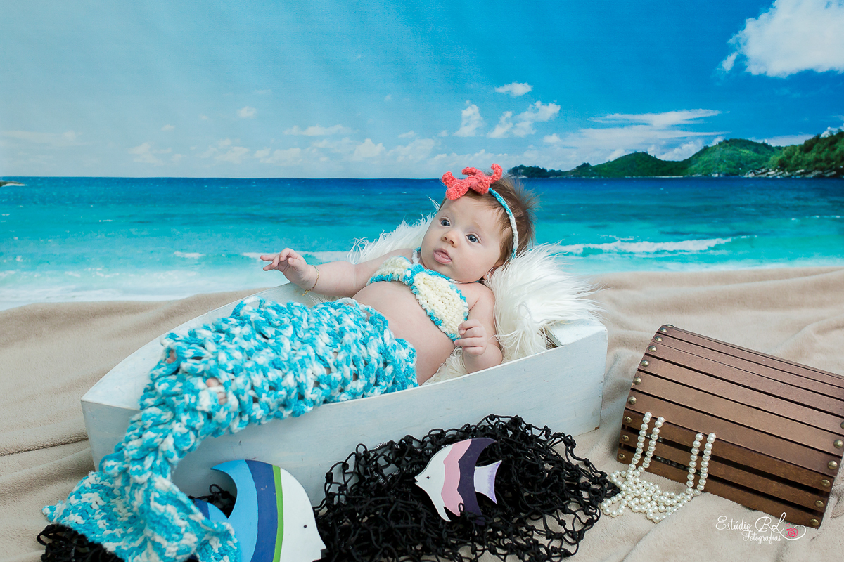 Princesinha Isabela sempre tão doce e simpática uma fofura que da ate vontade apertar....as fotos ficou uma delicadeza só no ensaio do acompanhamento trimestral registrando os seus 3 meses!