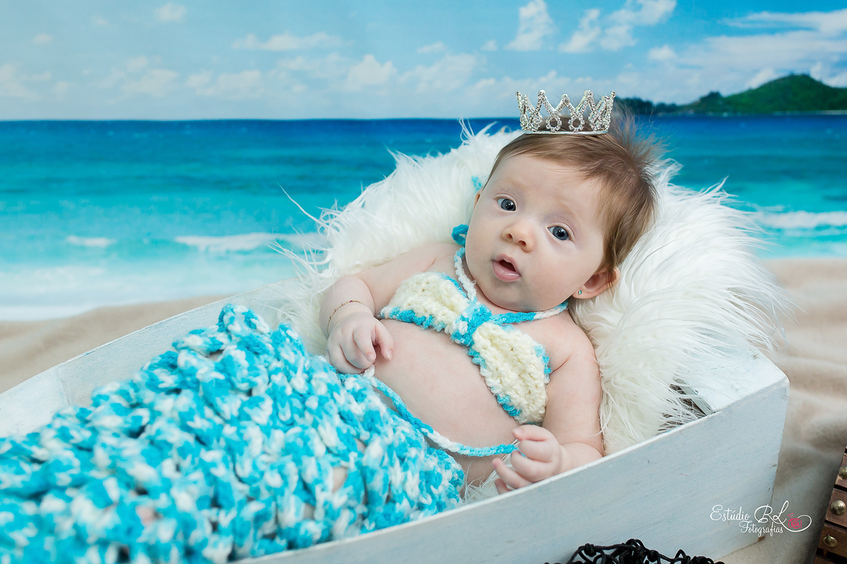 Princesinha Isabela sempre tão doce e simpática uma fofura que da ate vontade apertar....as fotos ficou uma delicadeza só no ensaio do acompanhamento trimestral registrando os seus 3 meses!