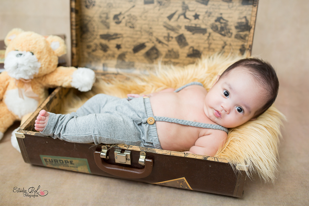 Samuel é um fofuxo. Gente não dá vontade de morder?...rsrs..3 meses de pura gostosura <3 <3