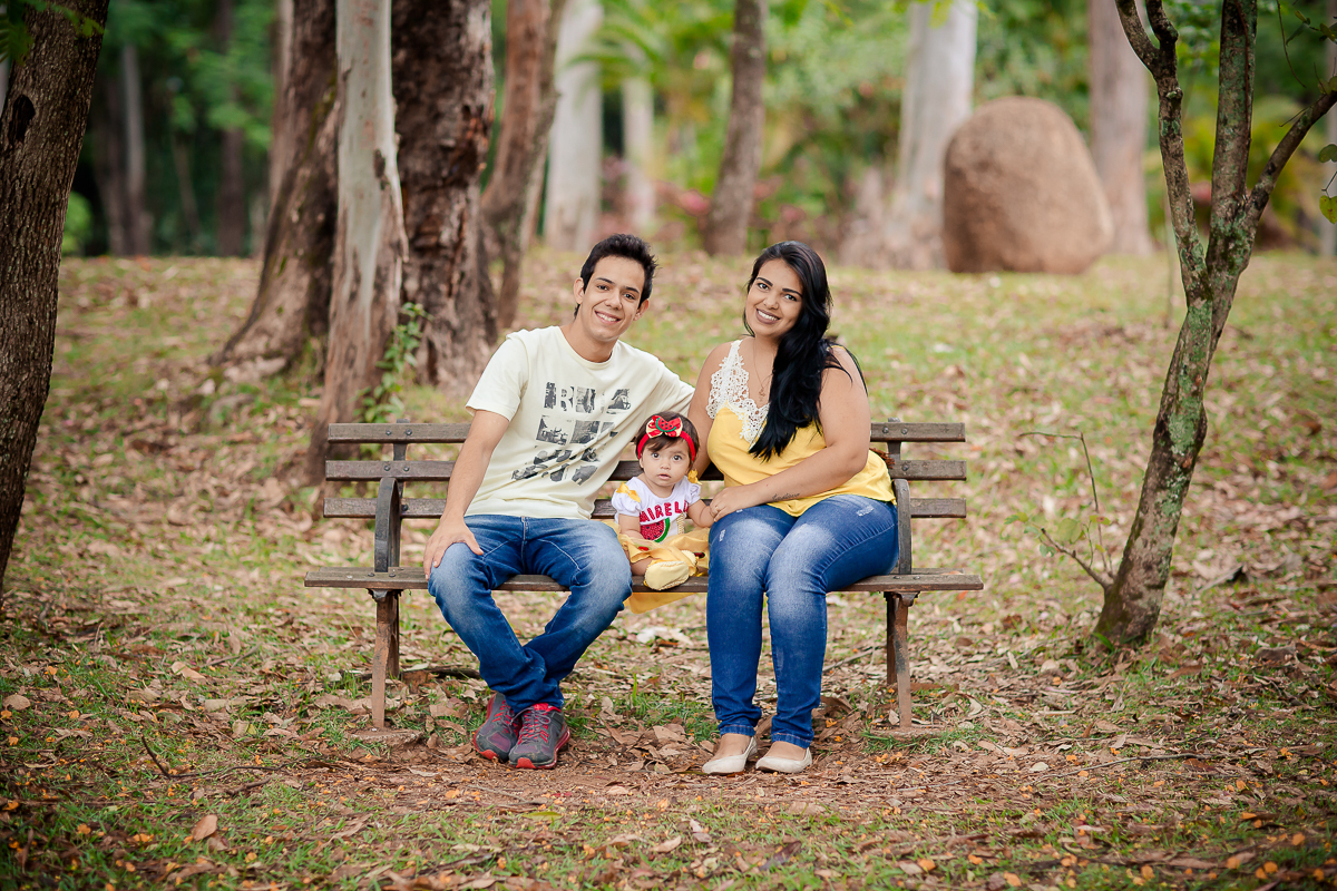 A lindeza de hoje é a Mirella, que terminou um ciclo conosco de fotografia de acompanhamento de bebês com seu smash the cake, e o tema escolhido foi melancia!!!