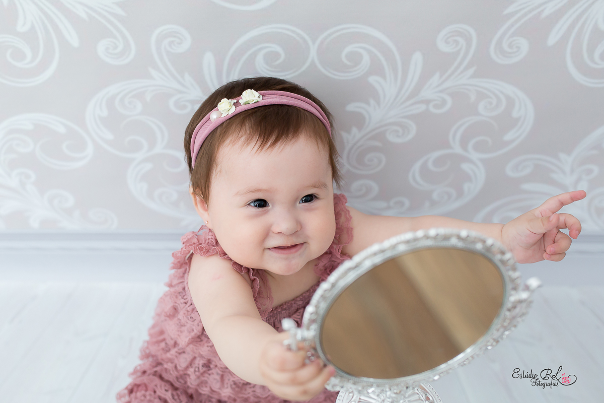 E quem resiste a toda essa fofura da Yanne com seus mais lindos 9 meses  