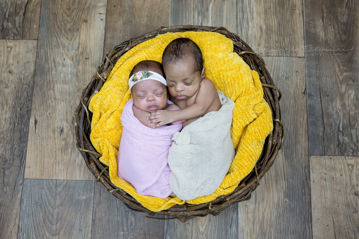 ricardo oliveira, rl fotografias, acompanhamento de bebes, amor de mãe, fotos de bebes, newborn, recém nascido, ensaio de recém nascido, newborn sorocaba, fotografo de newborn sorocaba, fotografo de recém nascido sorocaba, foto