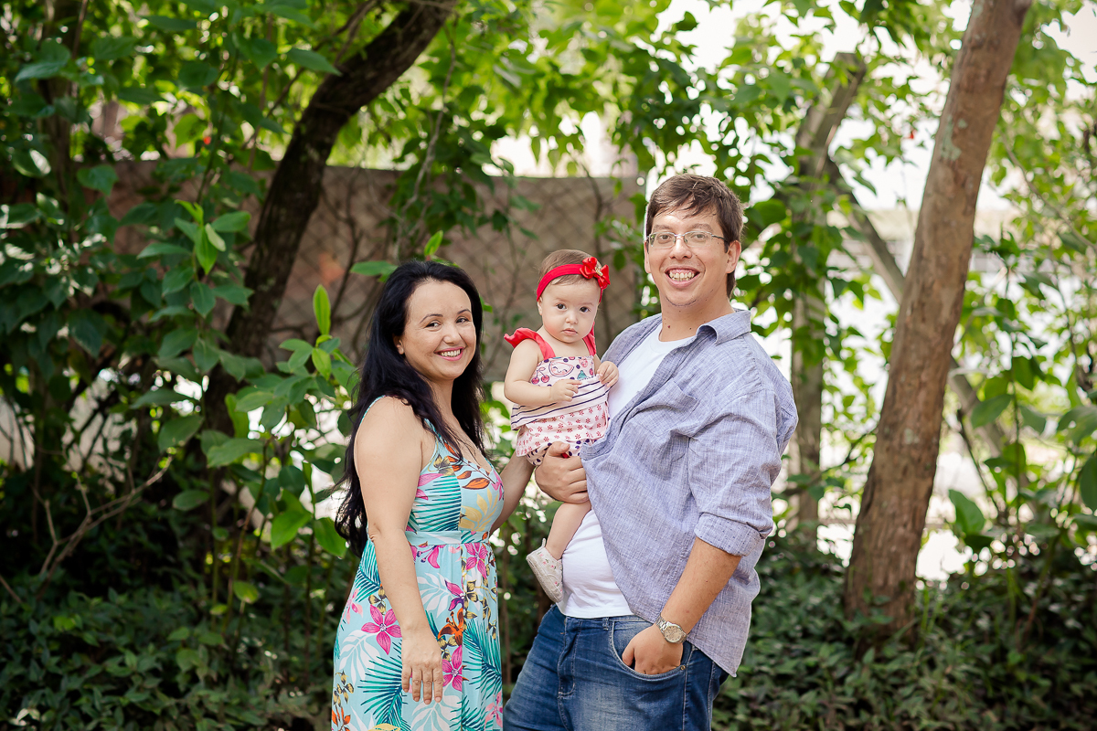 Linda e graciosa princesa muita fofa,  O Smash the cake da Maria Antonia com tema de jardim ficou apaixonante. ♥

 Essa menininha consegue bater todos recordes de  simpatia e fofura, ela é mais que demais! 