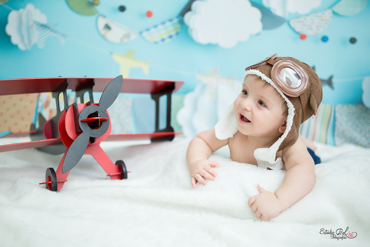 Théo arrasou na sua sessão de acompanhamento de 9 meses pensa numa fofura, tão gordinho, cabeludinho e esperto, morro de amores por essas fofuras!!!... 