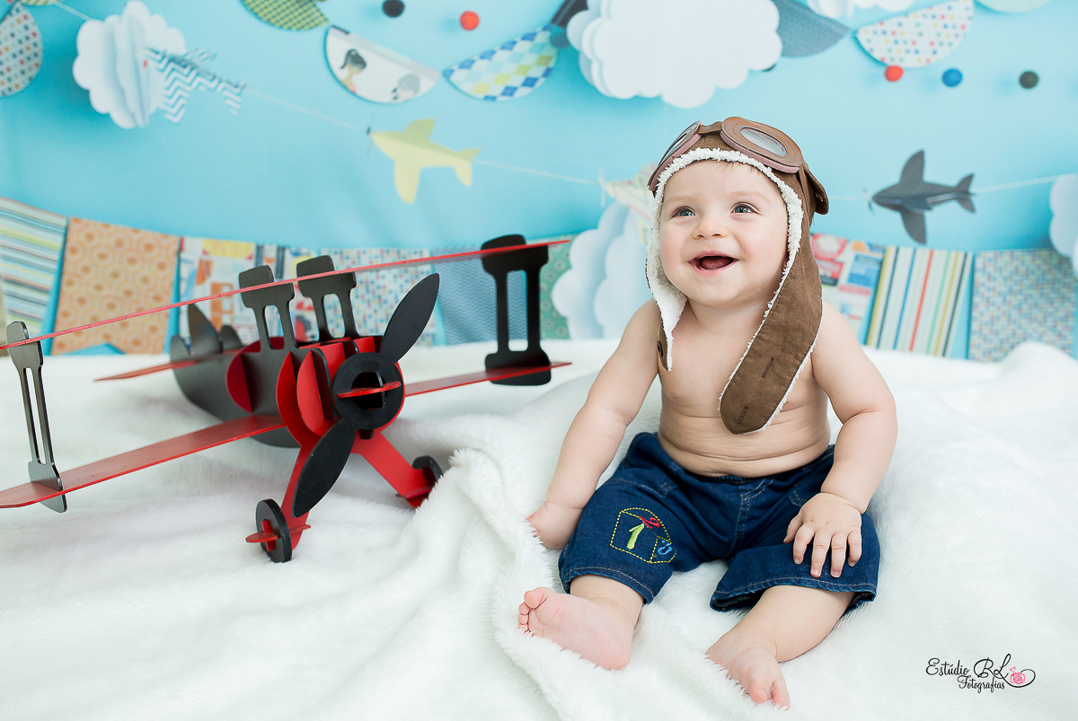 Théo arrasou na sua sessão de acompanhamento de 9 meses pensa numa fofura, tão gordinho, cabeludinho e esperto, morro de amores por essas fofuras!!!... 