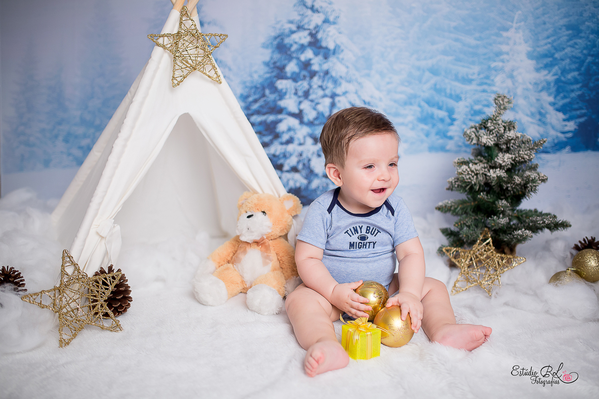 Théo arrasou na sua sessão de acompanhamento de 9 meses pensa numa fofura, tão gordinho, cabeludinho e esperto, morro de amores por essas fofuras!!!... 