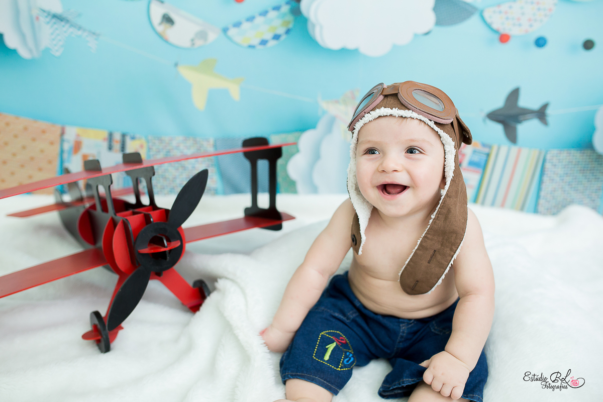 Théo arrasou na sua sessão de acompanhamento de 9 meses pensa numa fofura, tão gordinho, cabeludinho e esperto, morro de amores por essas fofuras!!!... 