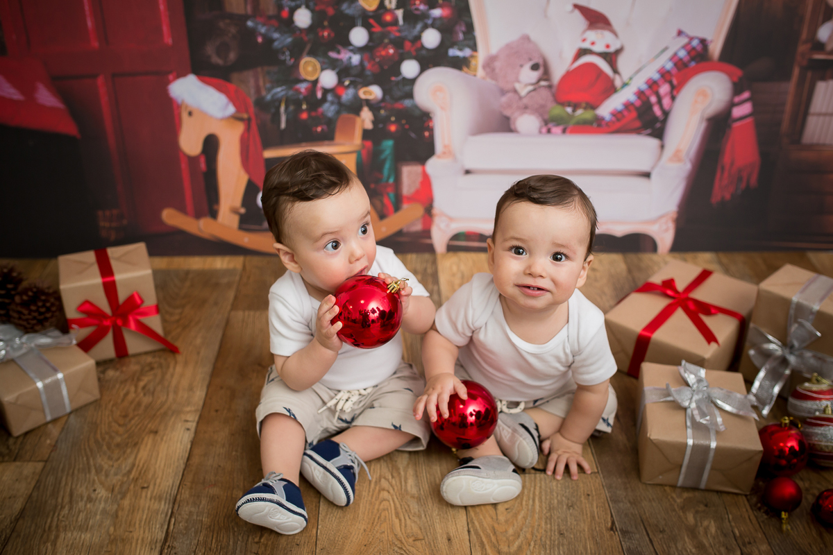 A magia do natal estes no ar. E para essa família  o natal vai ser super especial! 

Uma sessão super fofa que fizemos com os gêmeos Pietro e Anthony.