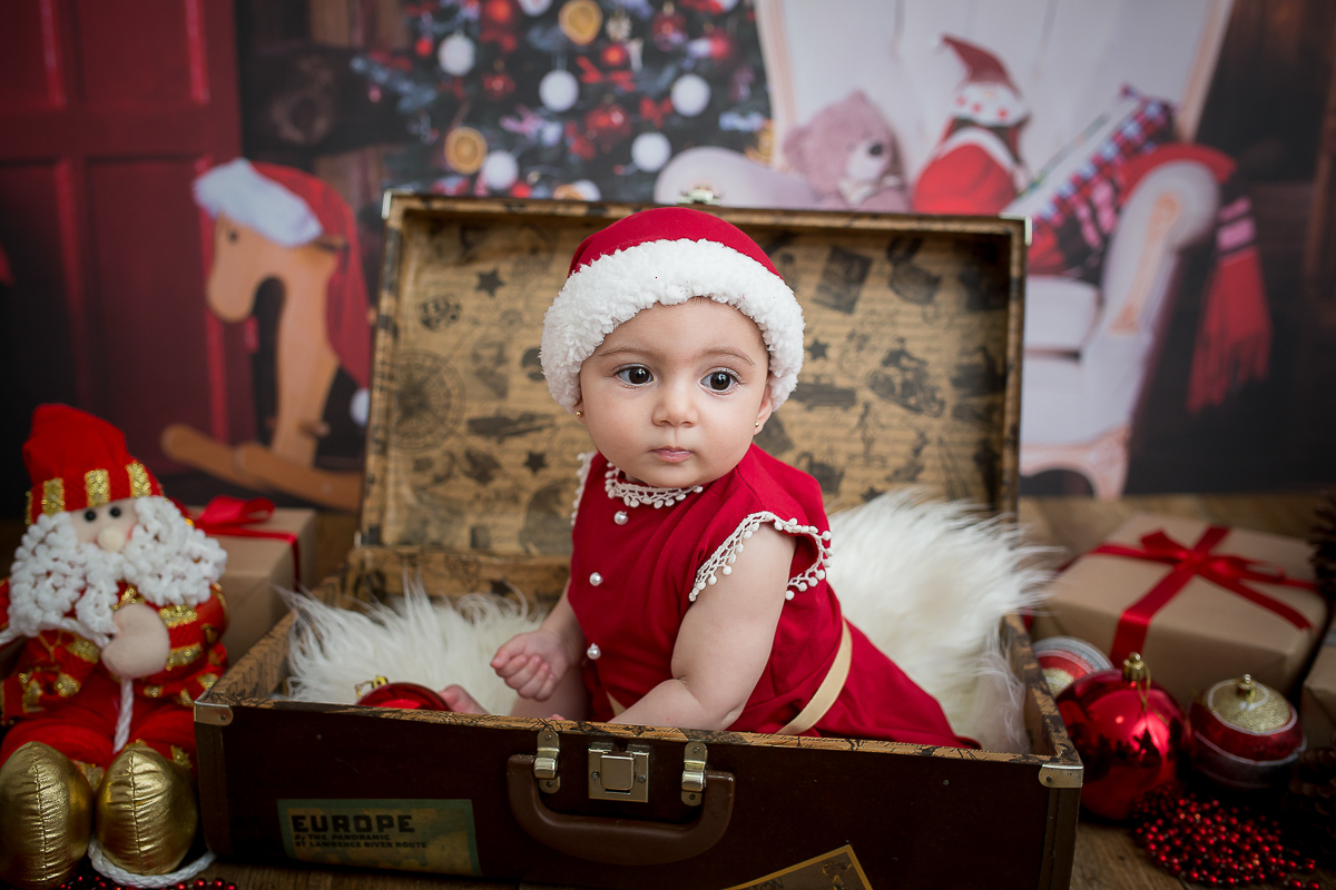 Rafaela voltou em nosso estúdio para comemorar os 6 meses...

Rafa está cada vez mais princesa, ela cresceu um monte, está com coxinhas grossas e um olhar de derreter qualquer um <3 