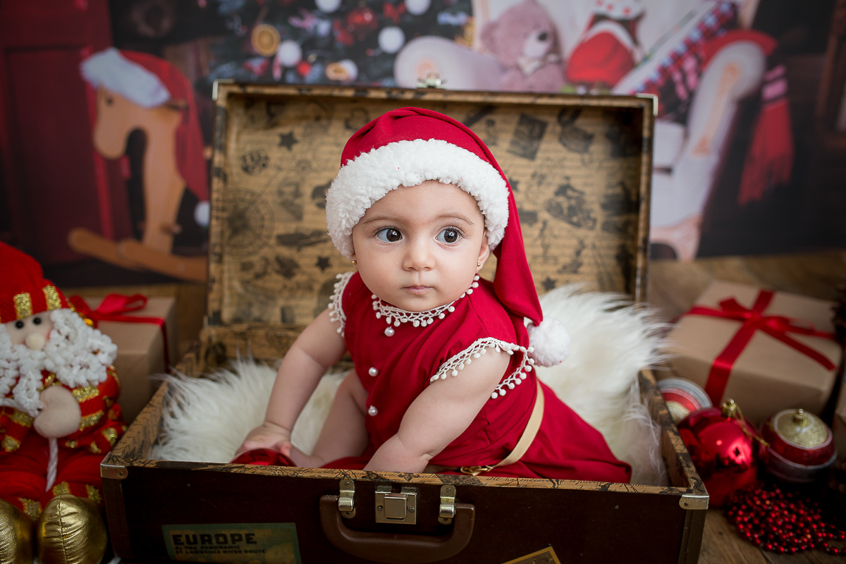 Rafaela voltou em nosso estúdio para comemorar os 6 meses...

Rafa está cada vez mais princesa, ela cresceu um monte, está com coxinhas grossas e um olhar de derreter qualquer um <3 
