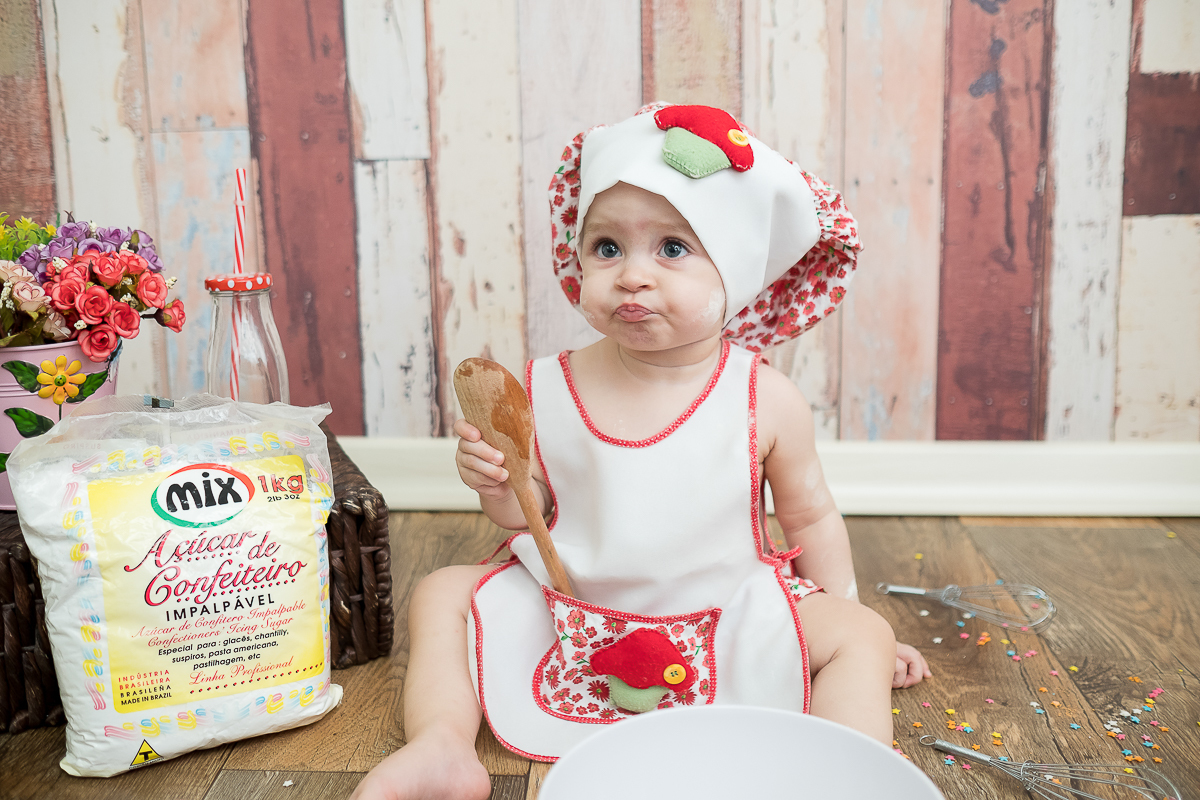Mais uma linda sessão de acompanhamento da pequena Helena!!!

Dessa vez tivemos a sessão de páscoa....Uma lembrança linda que vai marcar o acompanhamento fotográfico da Helena, que completou seu  nono mês numa sessão cheia de coelhos e muita fofura! 