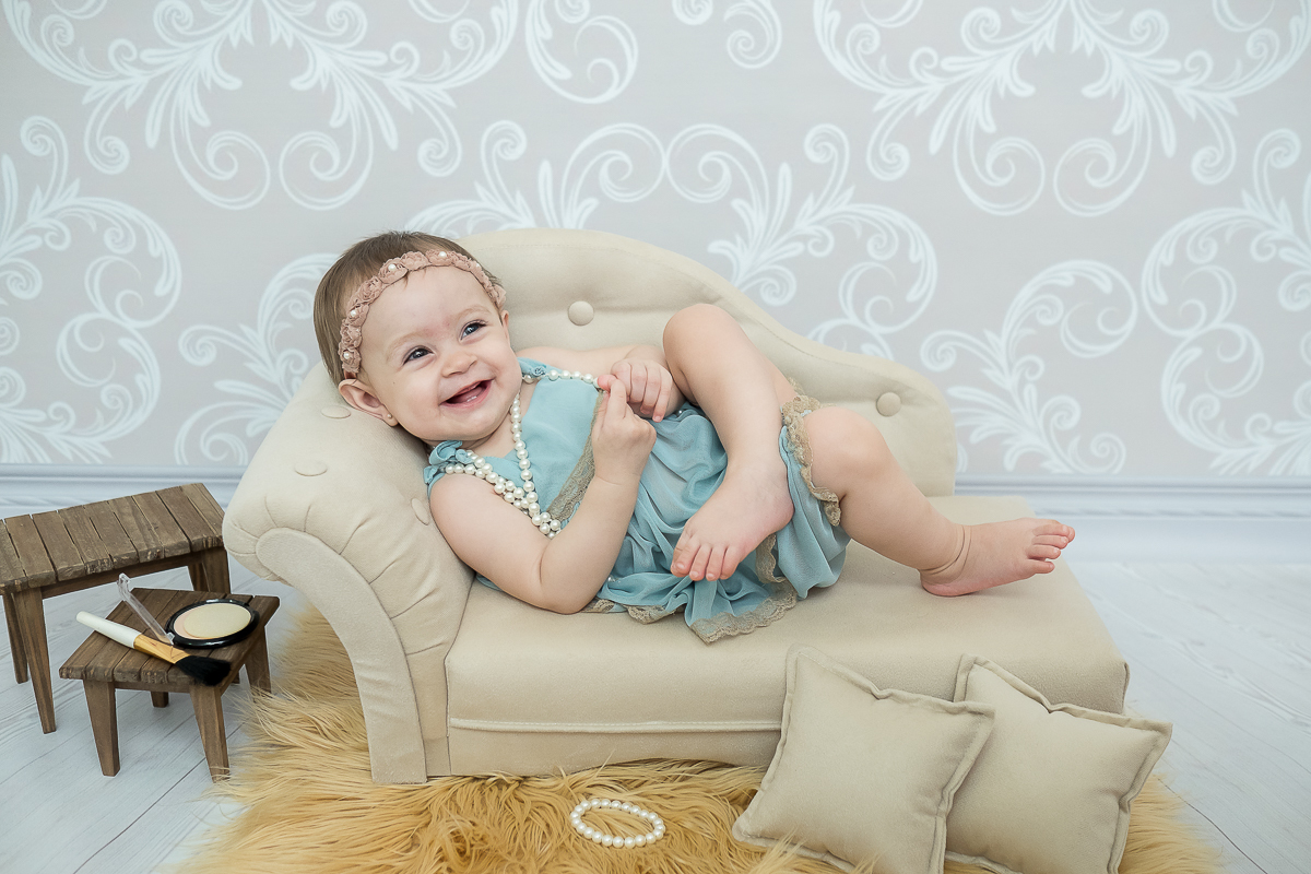 Mais uma linda sessão de acompanhamento da pequena Helena!!!

Dessa vez tivemos a sessão de páscoa....Uma lembrança linda que vai marcar o acompanhamento fotográfico da Helena, que completou seu  nono mês numa sessão cheia de coelhos e muita fofura! 